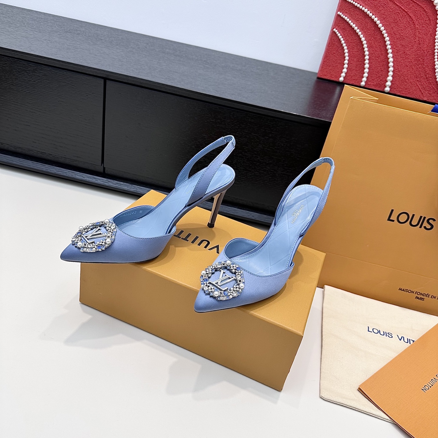 Women's high heels